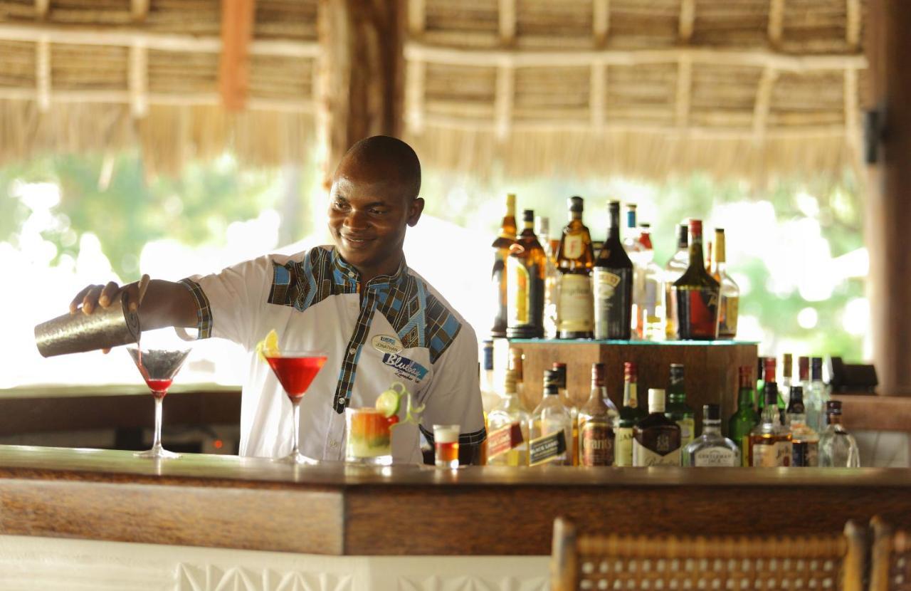 Hotel Bluebay &